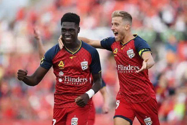 亚历山大45分哈登17+11+9 雷霆终结快船4连胜