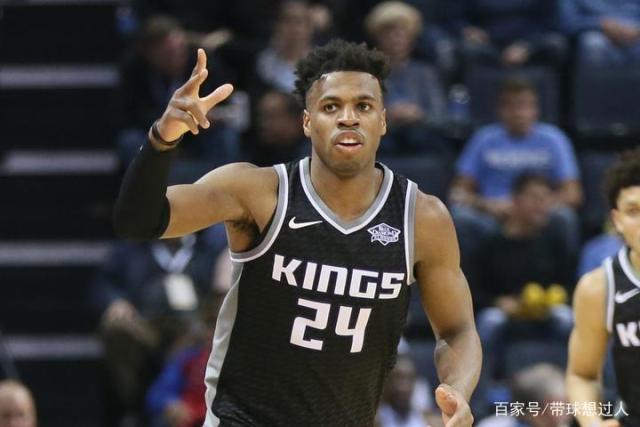 原新疆队后卫黄荣奇加盟广东男篮 1年C类合同