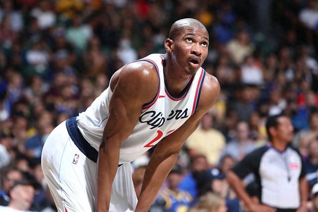 周琦复出砍10分首钢不敌青岛 同曦力克山东