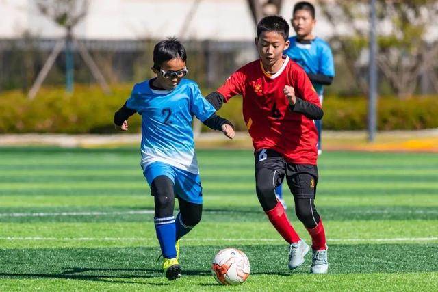 意甲-赖因德斯头球制胜 AC米兰客场1-0蒙扎