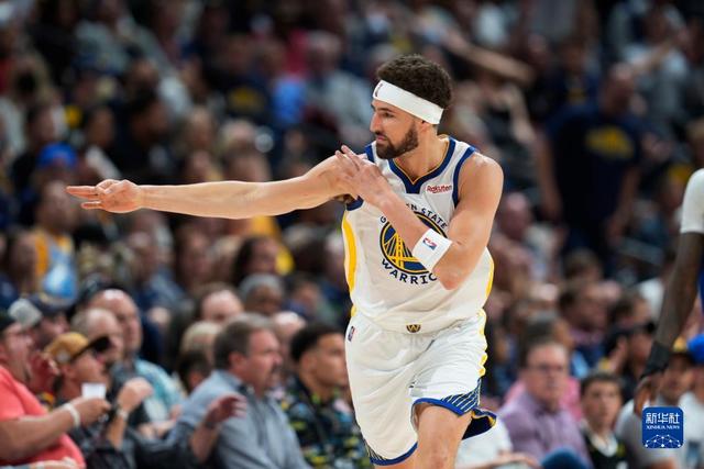 76人力克热火重返东部前六 公牛险胜开拓者